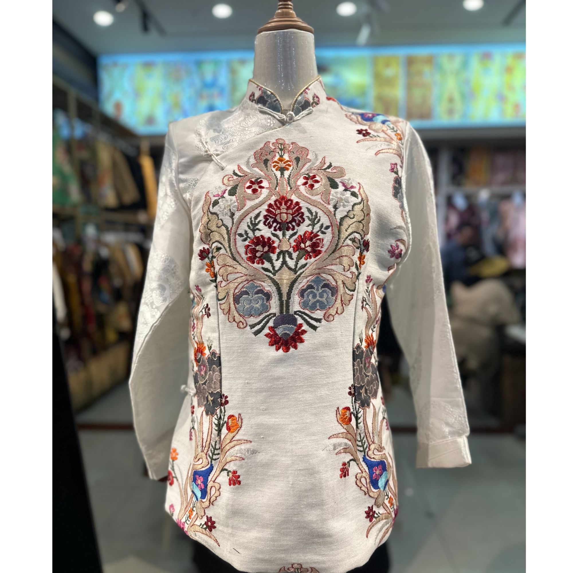 2024年新款进口嘉赛女士上衣外套民族风长袖