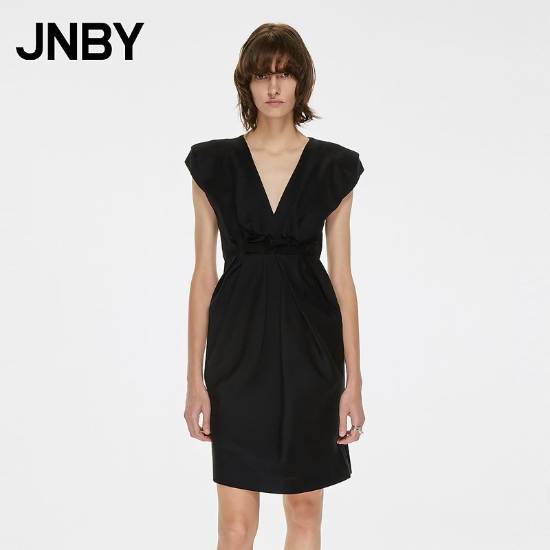 JNBY/江南布衣夏连衣裙女上衣设计礼服无袖V领气质裙子5N5G13600
