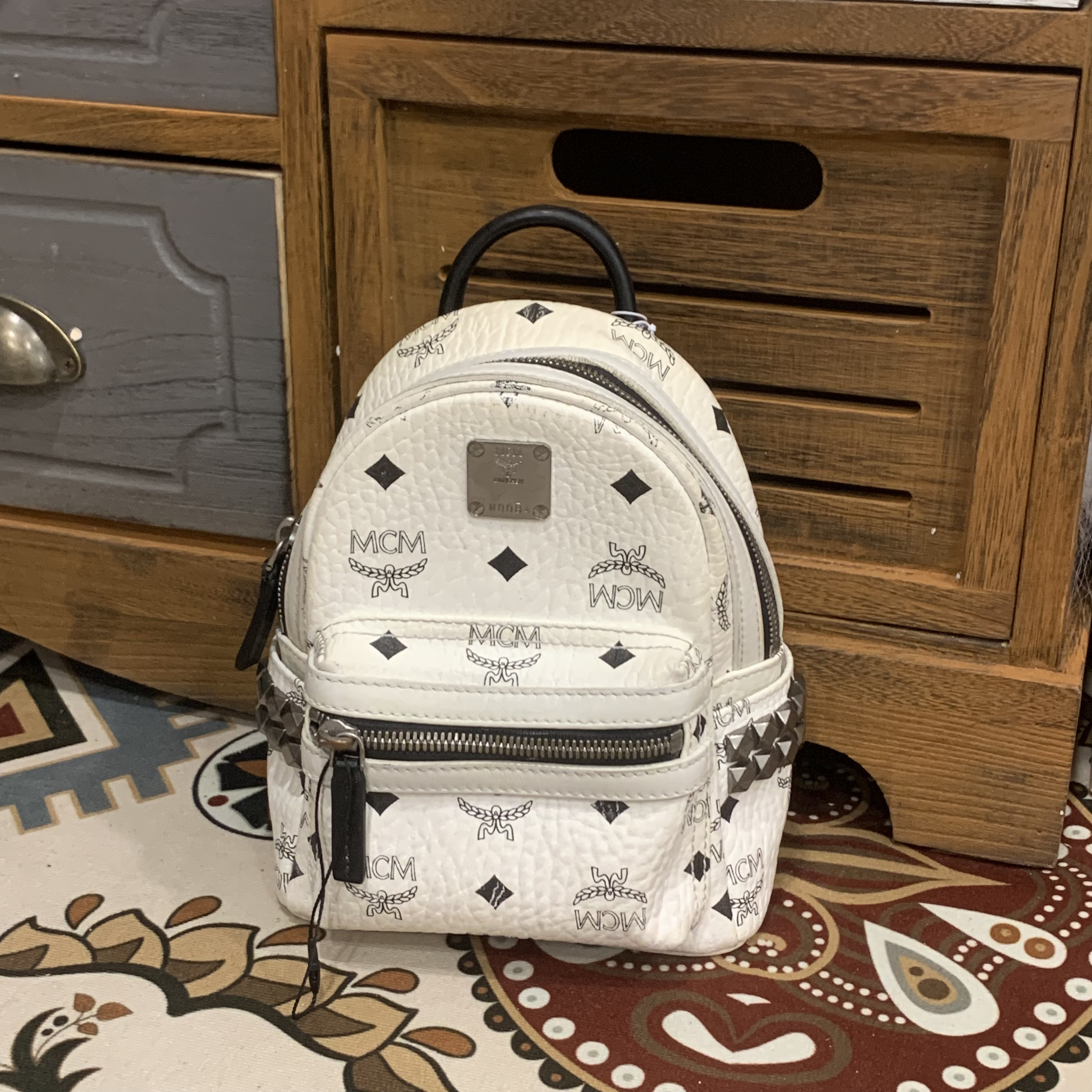 95新 MCM MCM 白色超mini双肩包/95新