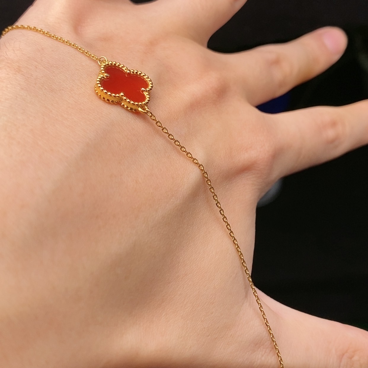 【闪购商品】玛瑙/玉髓手链18K金镶嵌