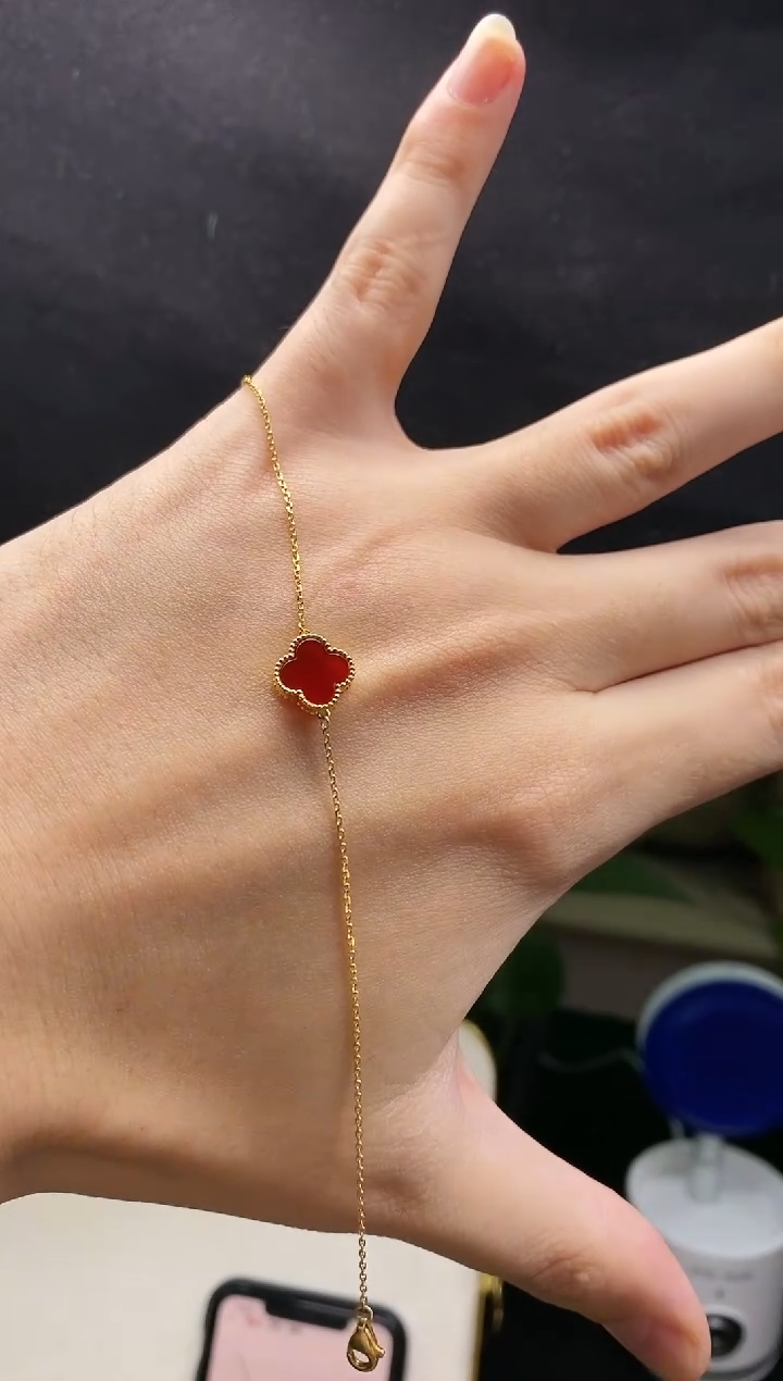 【闪购商品】玛瑙手链18K金镶嵌.