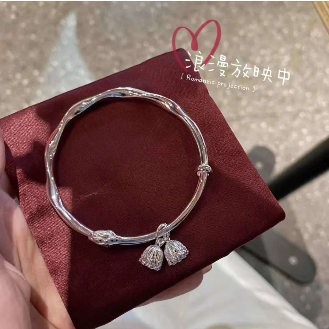 非金属手镯 足银999亮面莫比乌斯莲蓬银手镯女款纯银扭纹镯子浪漫