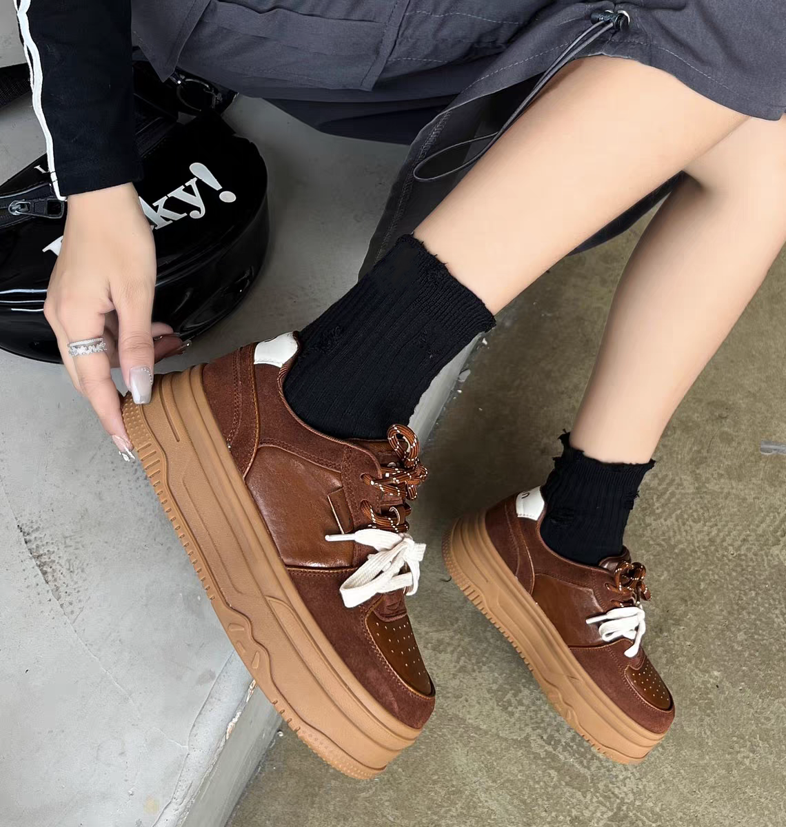 加绒板鞋德训鞋【688B】休闲松糕系带厚底女皮百搭深口复古运动女鞋