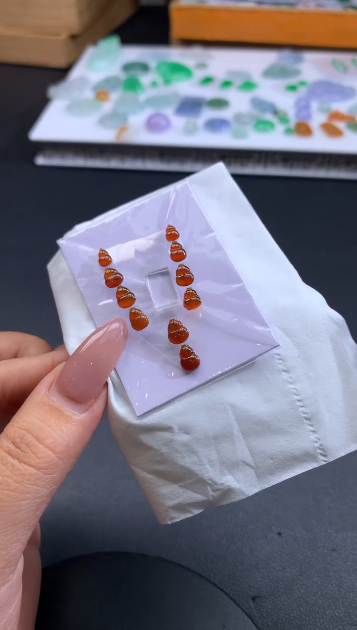 【闪购商品】定制翡翠未镶嵌翡翠