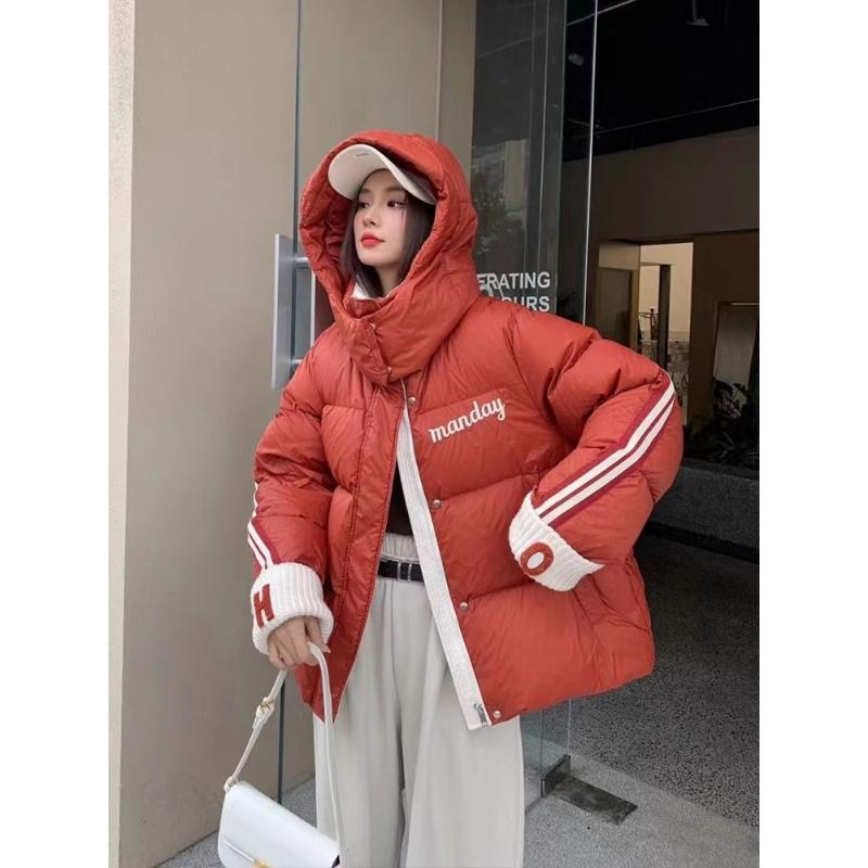 条纹拼接字母刺绣连帽羽绒服女23年冬季新款韩版白鸭绒外套面包服