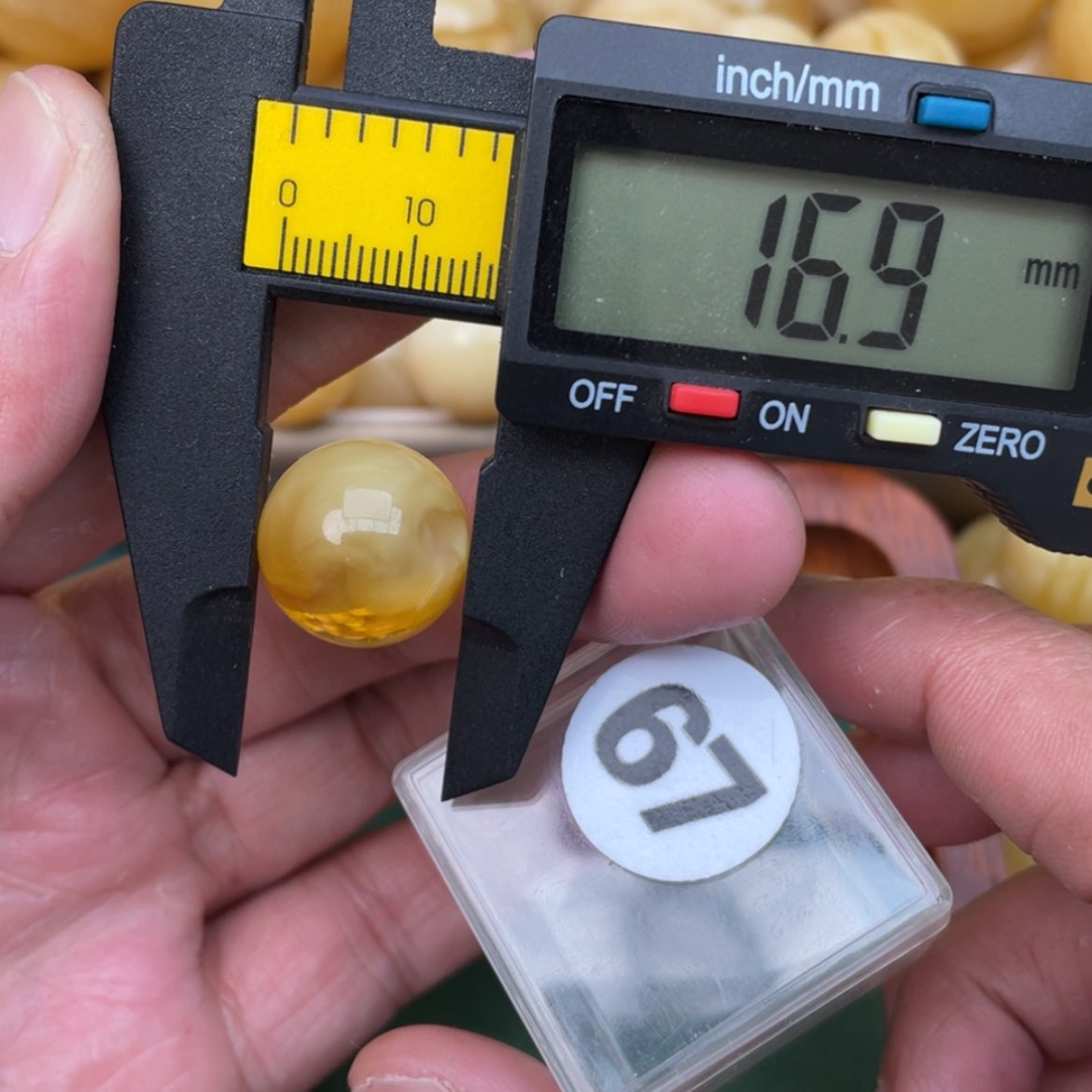 【闪购商品】蜜蜡珠宝奇石未镶嵌