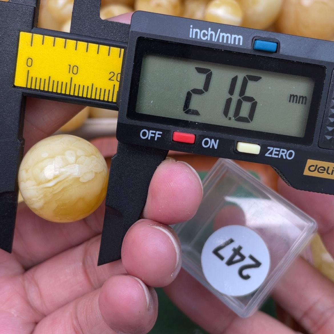 【闪购商品】蜜蜡裸石未镶嵌