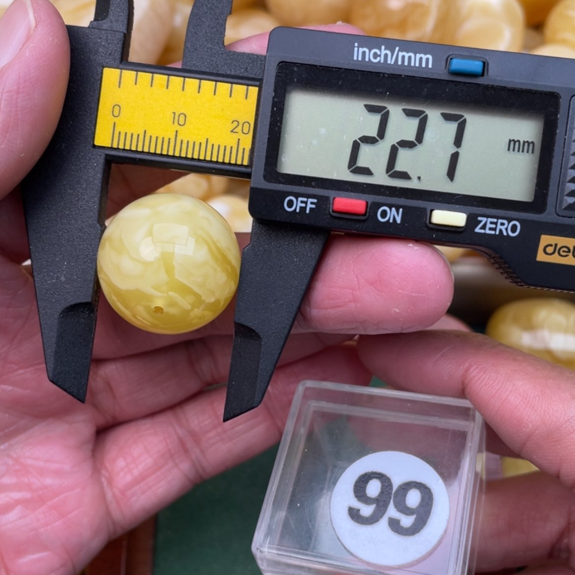 【闪购商品】琥珀珠宝奇石未镶嵌