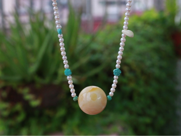 【俄料】24.2mm 金白溶洞聚宝盆蜜蜡锁骨链！天然绿松➕珍珠搭配！