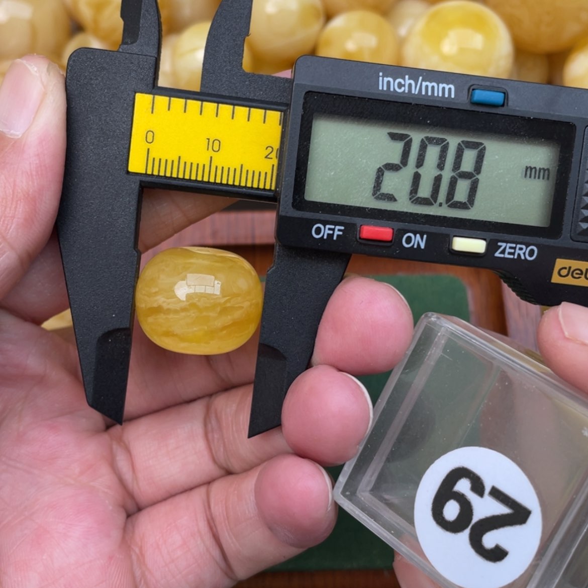 【闪购商品】蜜蜡珠宝奇石未镶嵌