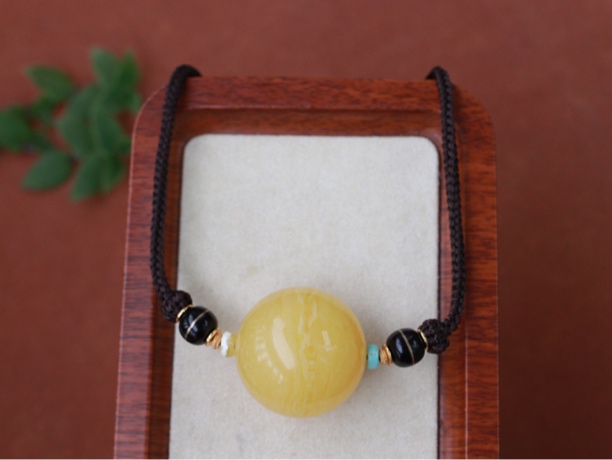 33.6mm 虎皮纹蜜蜡大锁骨链！925银绿松椰蒂！微花粉！手工精编～