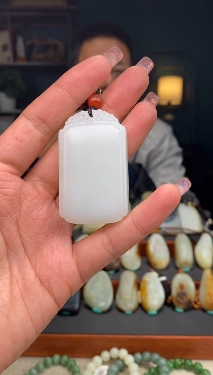 【闪购商品】和田玉吊坠未镶嵌吊坠