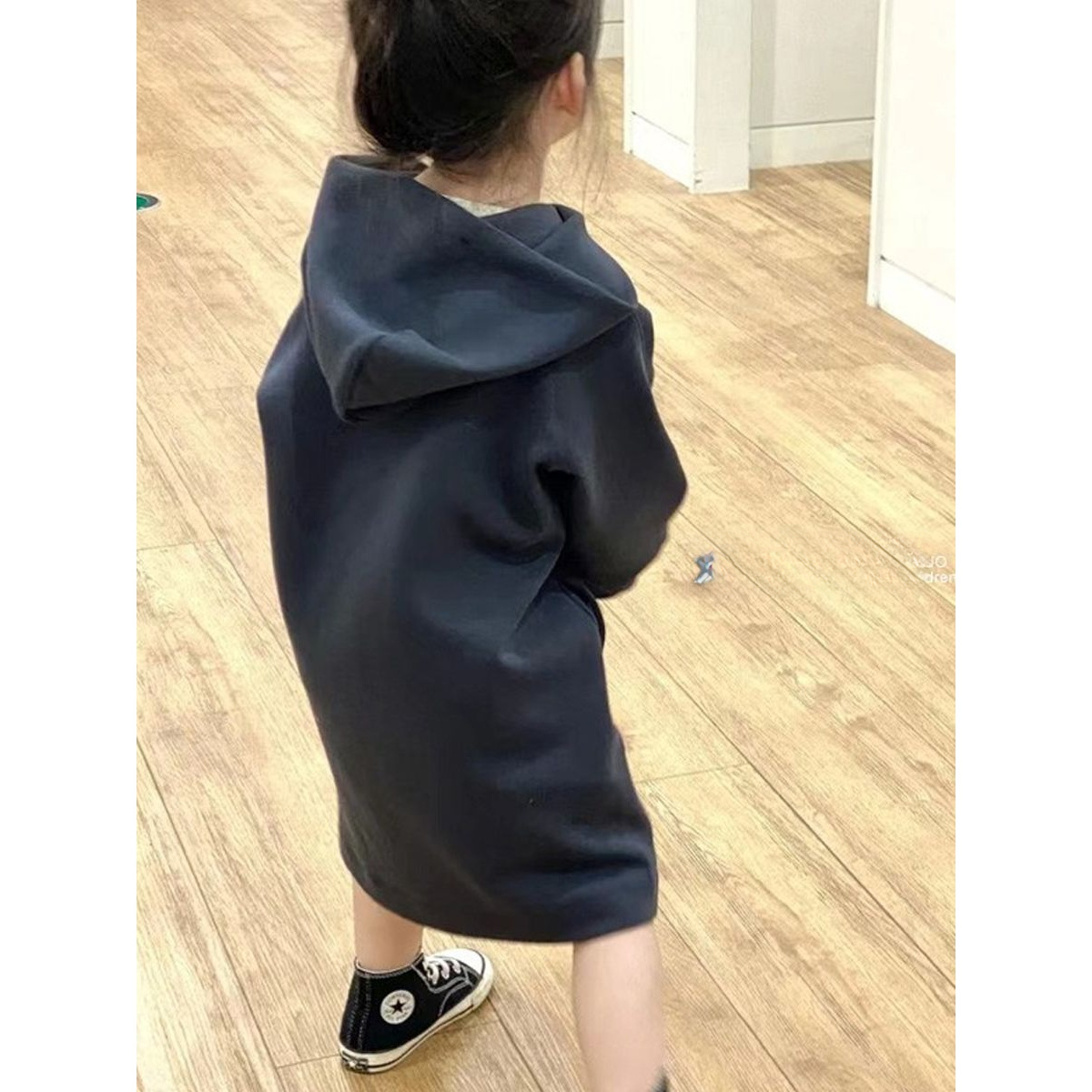 韩国童装儿童23秋冬款连帽衫衣女童时尚中长款加绒宽松休闲卫衣裙