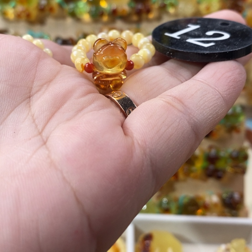 【闪购商品】琥珀颈饰未镶嵌