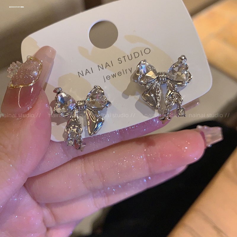 蝴蝶结吊坠耳钉时尚潮个性精致设计简约ins女小众显白新款网红