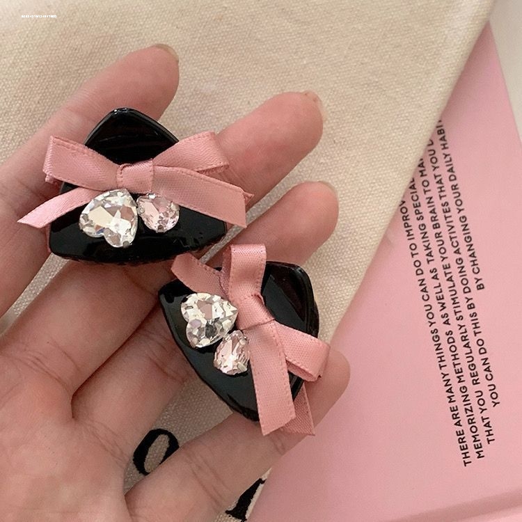 精致猫耳蝴蝶结抓夹时尚侧边甜妹质感发饰设计简约少女气质前额