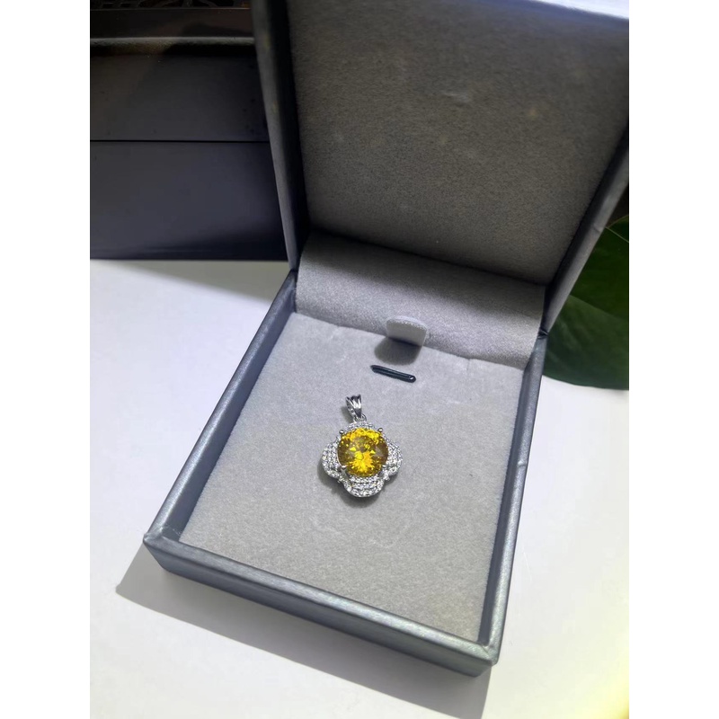 （优雅与华丽）璀璨闪耀K130吊坠