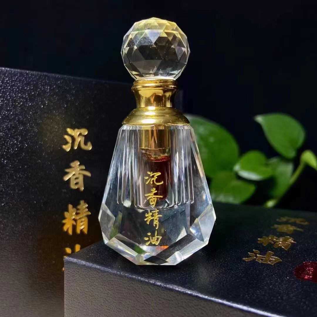 辉哥推荐…纯野料沉香精油收藏级2克