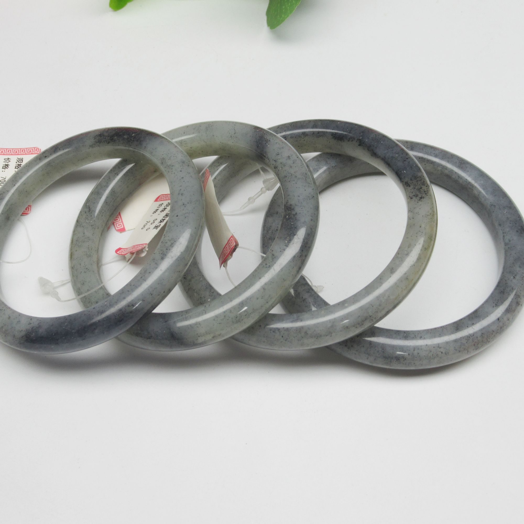 天然玉石新疆和田玉青花手镯女款正圈 多样性发货  拍一发一