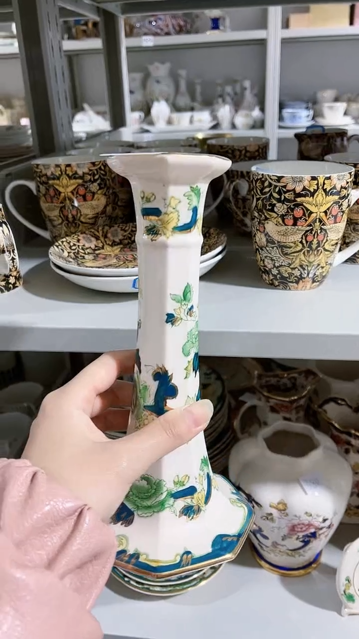 【闪购商品】新骨瓷摆件查特勒斯烛台