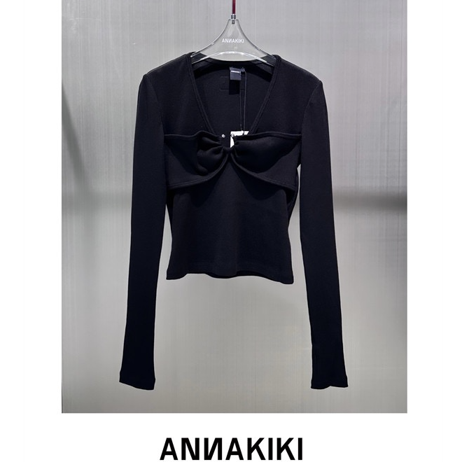 ANNAKIKI U型镂空上衣 3C4B0205H377
