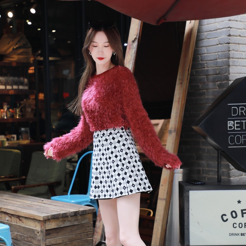 21春款印花A摆短裙1112210317￥1099