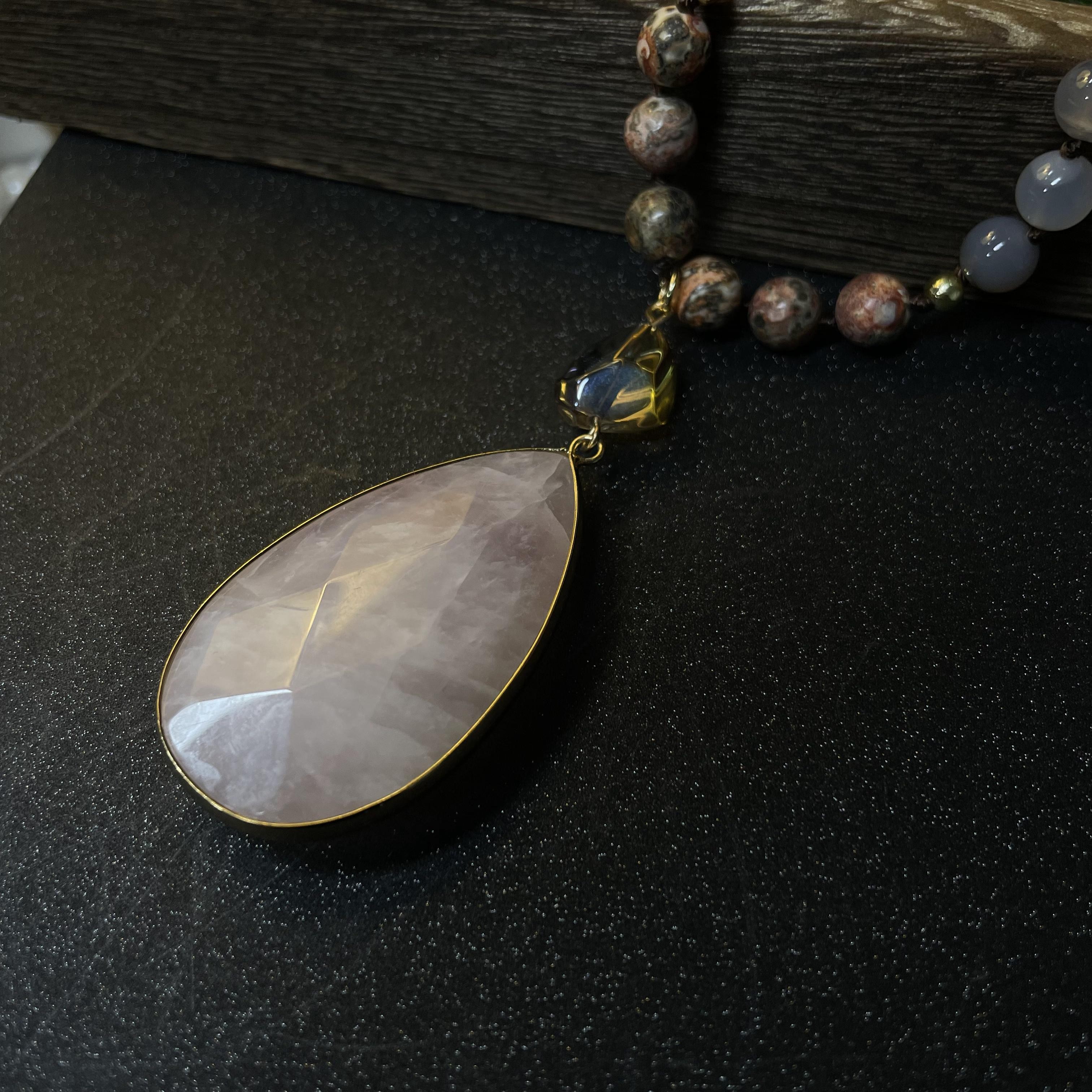 2517粉色珠珠毛衣链