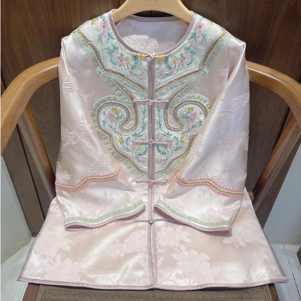 【十三郎】时尚减龄新中式如意刺绣桑蚕丝外套246287