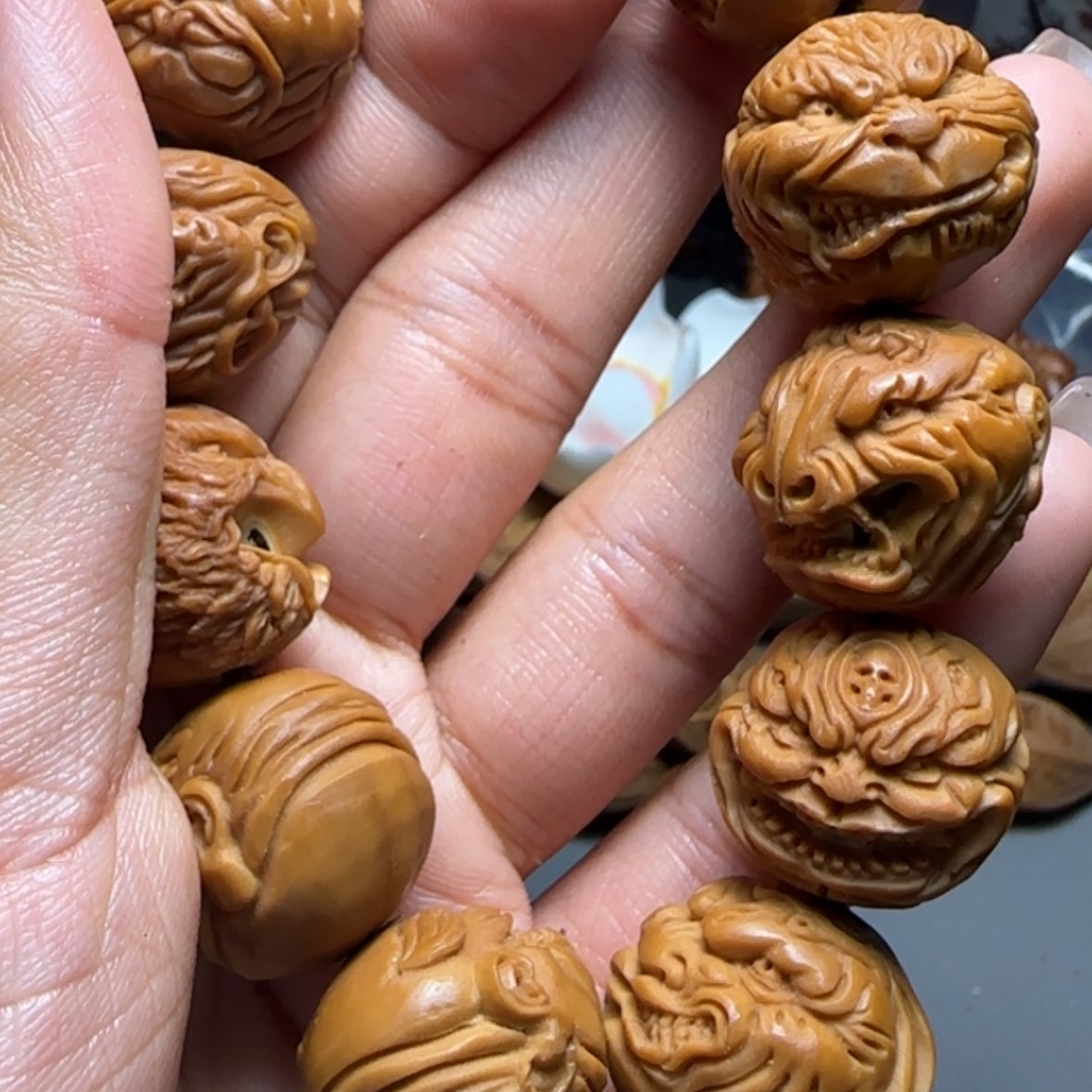 【闪购商品】橄榄核核雕