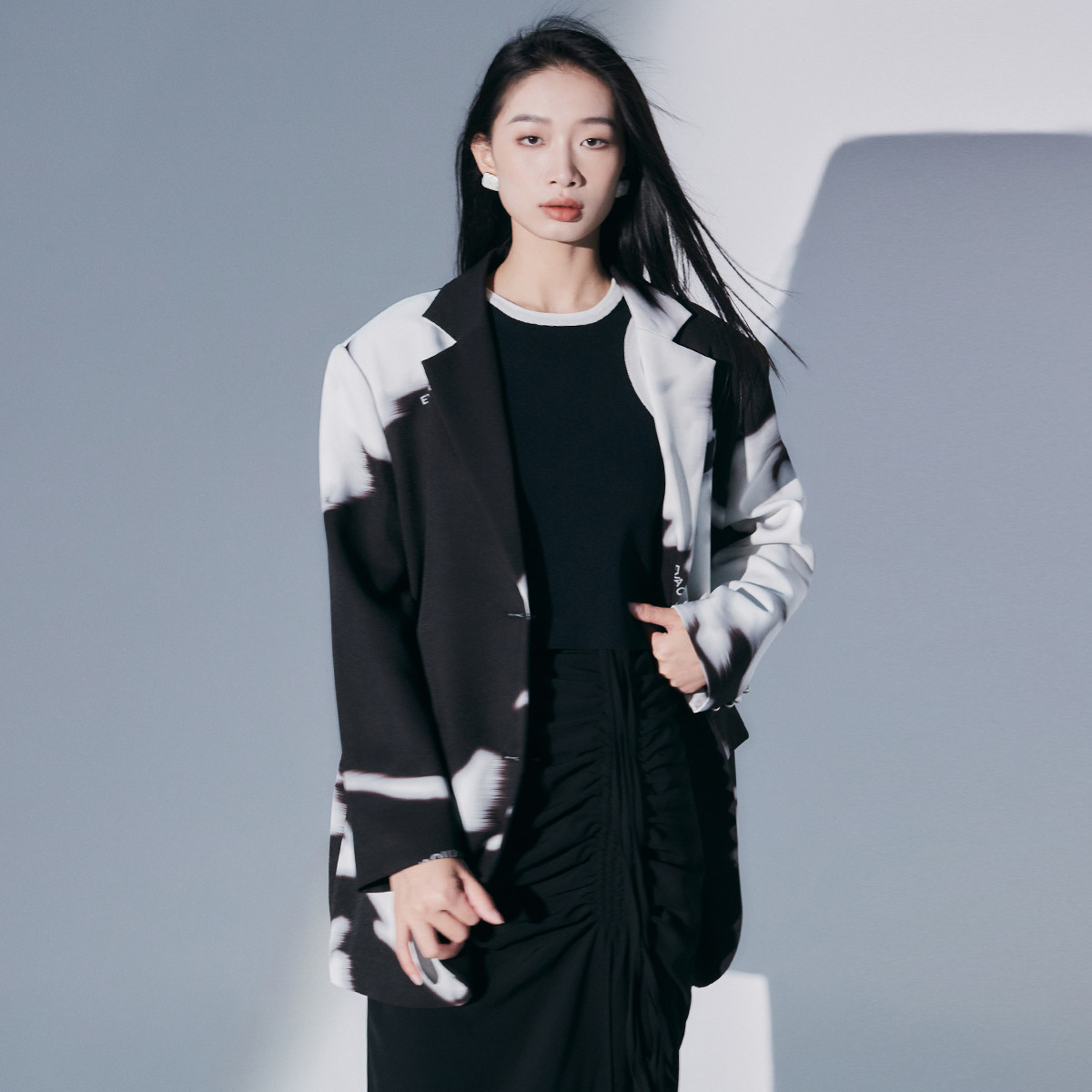 【小云总】EVA OUXIU/伊华欧秀休闲西装E23AS8325