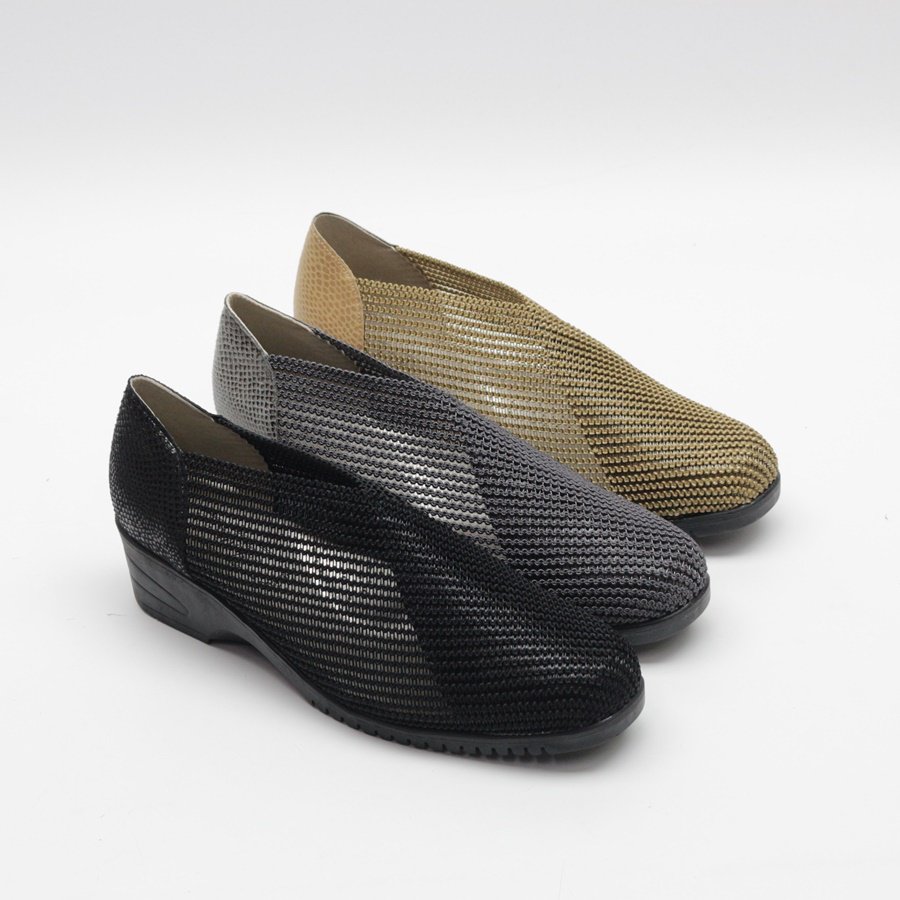 日本正品网面舒适时尚女鞋（2780）