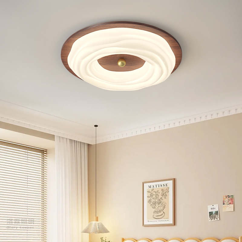 中古风灯具胡桃木卧室灯2024新款主卧吸顶灯复古书房间客厅主灯