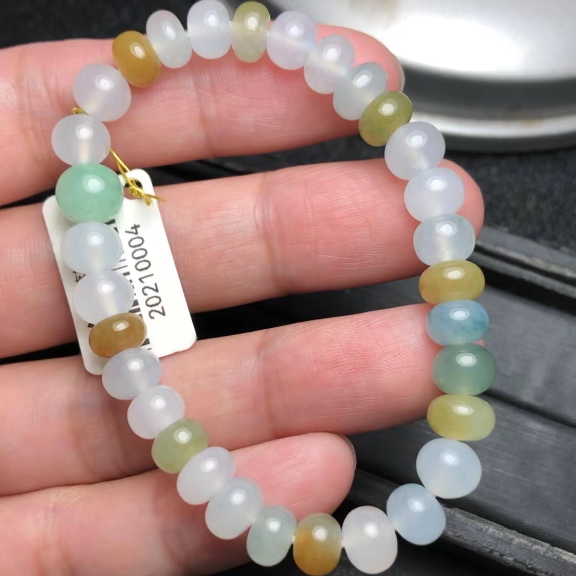 翡翠多宝冰胶水润透绳手串五彩缤纷