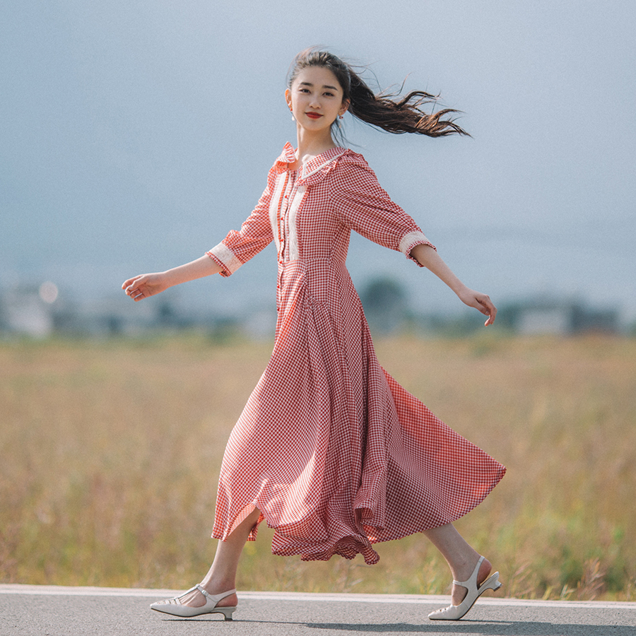 撒哈拉原创《女海盗》耀眼色彩爱德华不对称蕾丝摇曳衬衫连衣裙