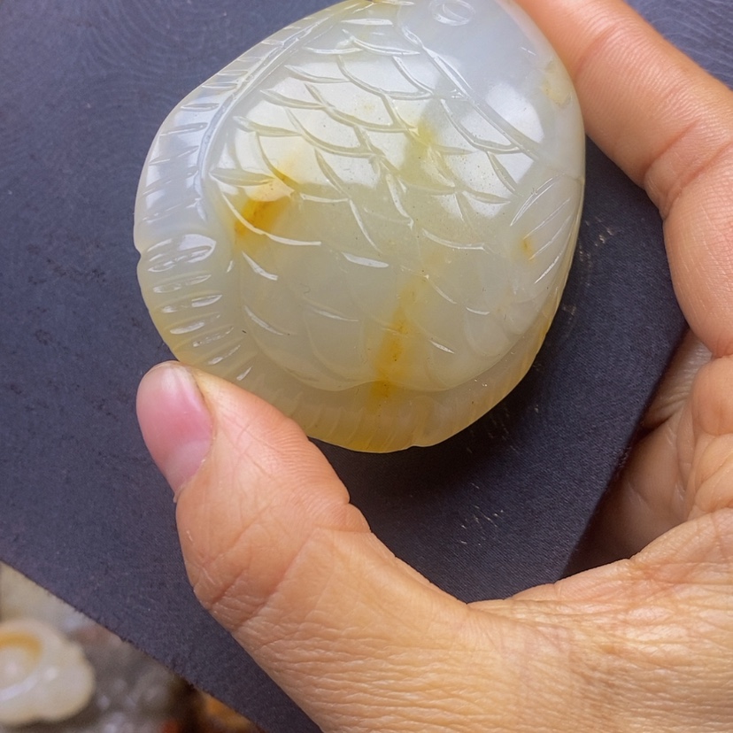【闪购商品】石英质玉（黄龙玉）颈饰未镶嵌