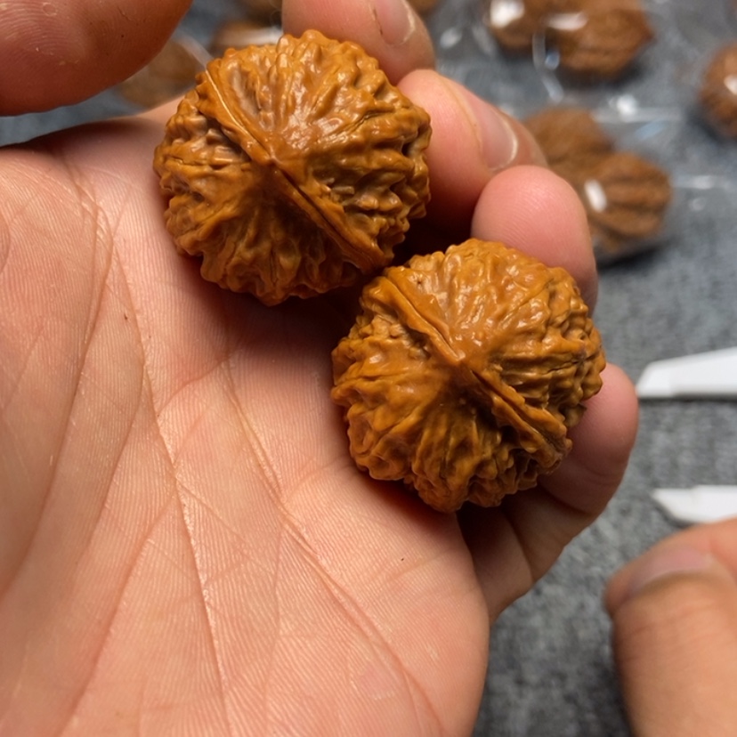 【闪购商品】文玩核桃把件