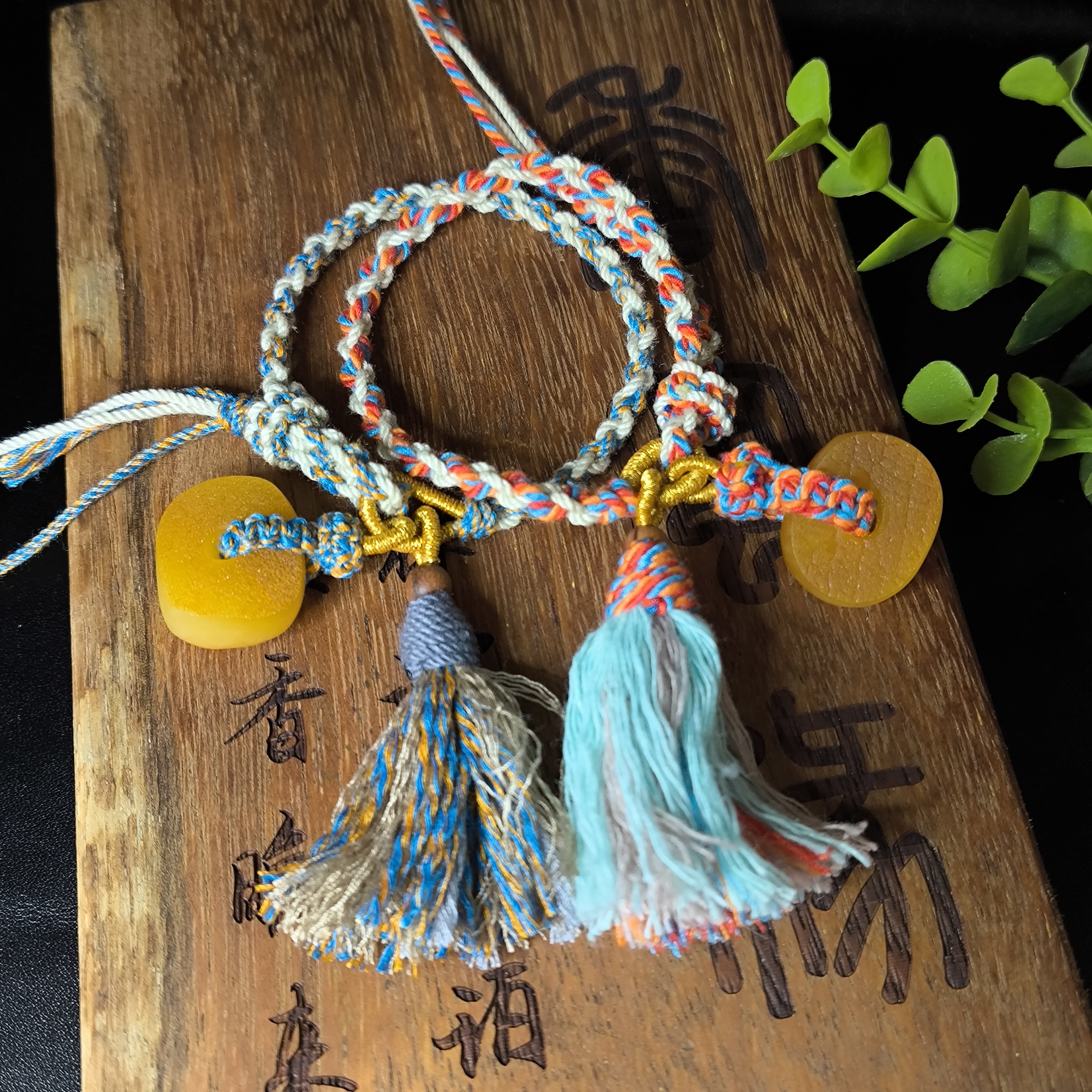 天然琥珀蜜蜡双面留皮藏扣手工棉绳编织藏式粗款手链可调节