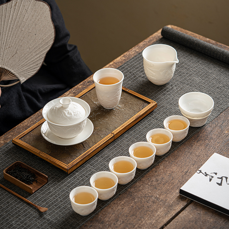 白瓷龙纹凤浮雕11件套茶具套装高端茶器盖碗套装茶杯家用