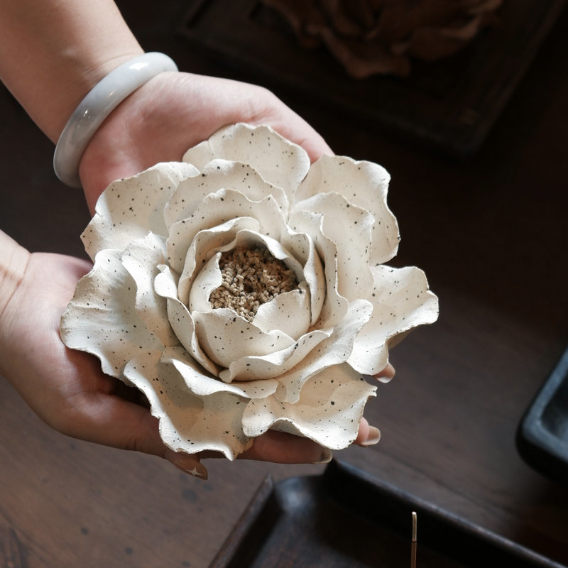 景德镇全手工手捏陶瓷线香插 牡丹花陶瓷摆件创意文艺香插