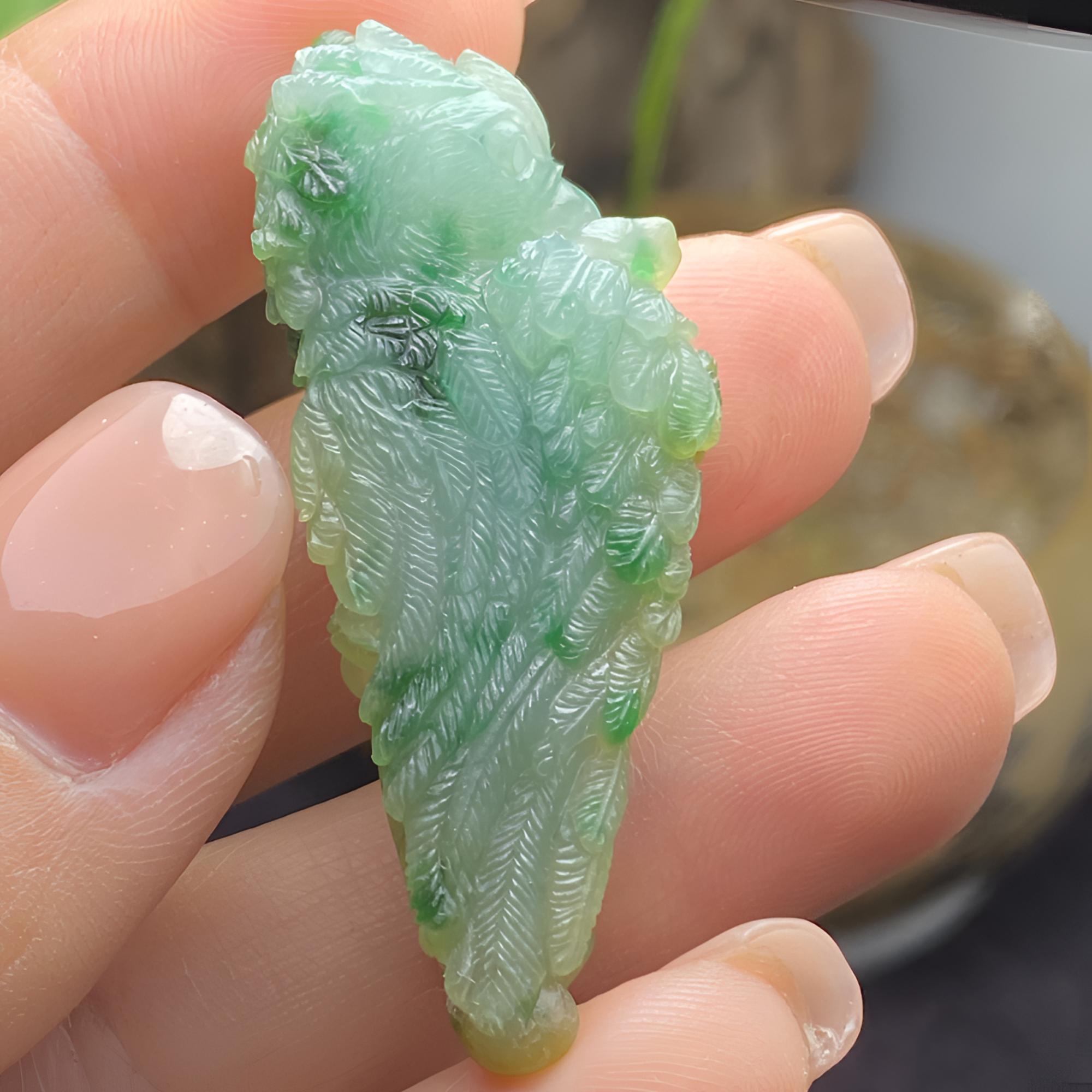 缅甸天然翡翠A货 糯冰飘花 鹦鹉