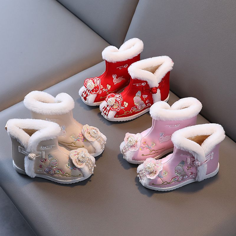 女童绣花鞋汉服靴子秋冬加绒保暖棉鞋老北京布鞋中国风儿童女短靴