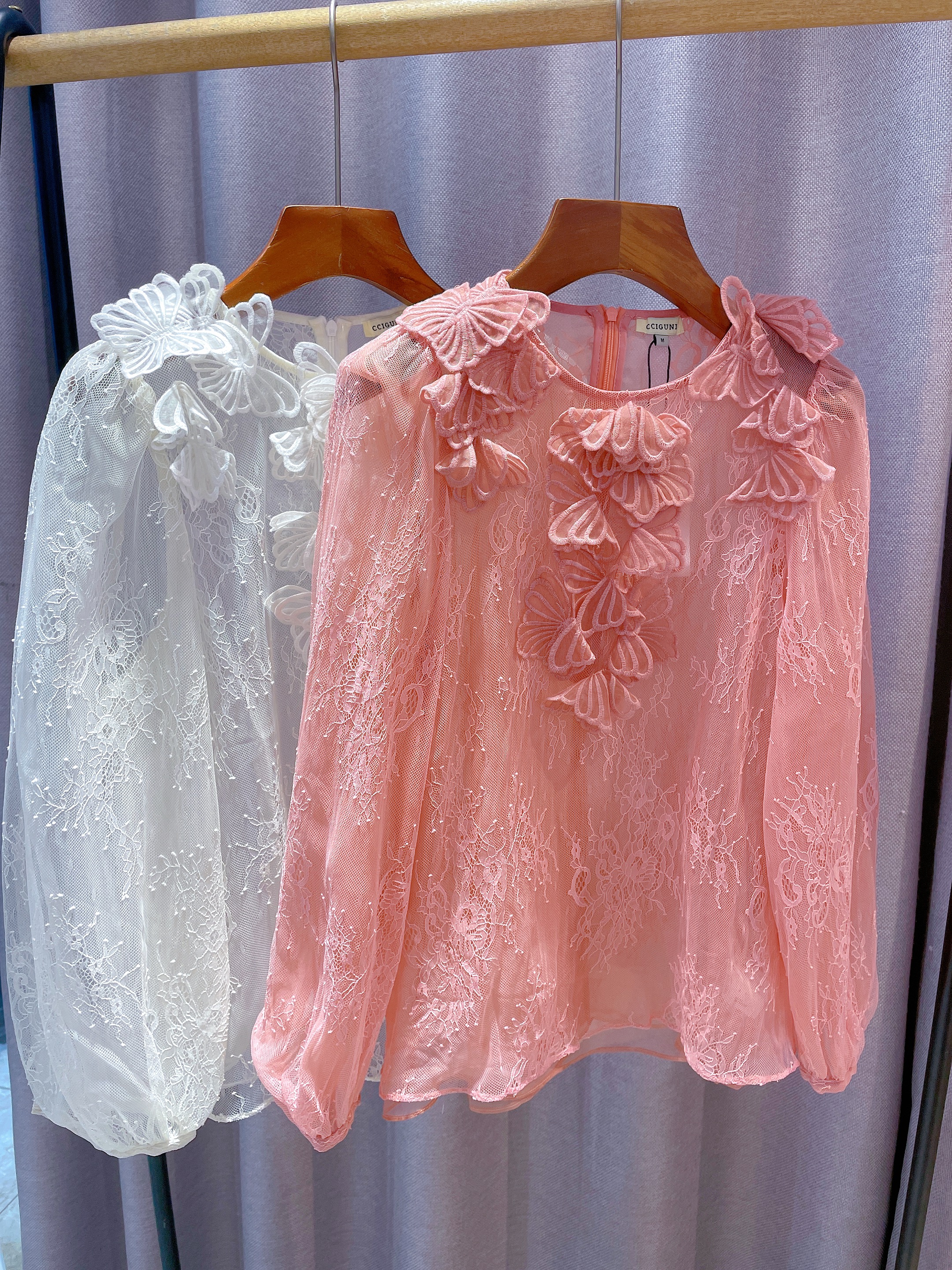 蝴蝶边蕾丝衬衫 2023早春新款