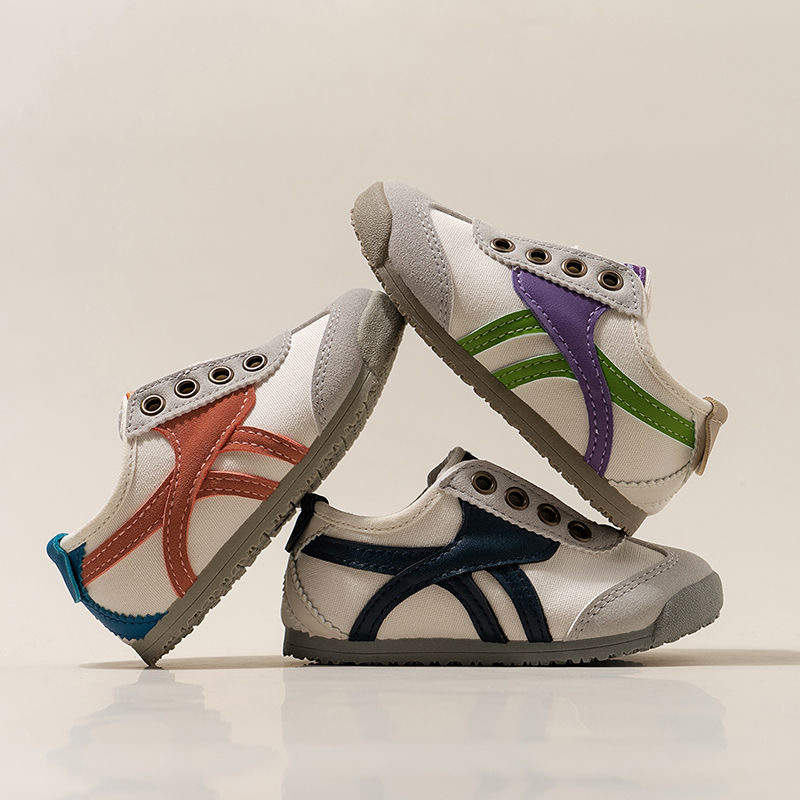 儿童2025年帆布鞋春秋新款男女童休闲板鞋幼儿园室内鞋宝宝阿甘鞋