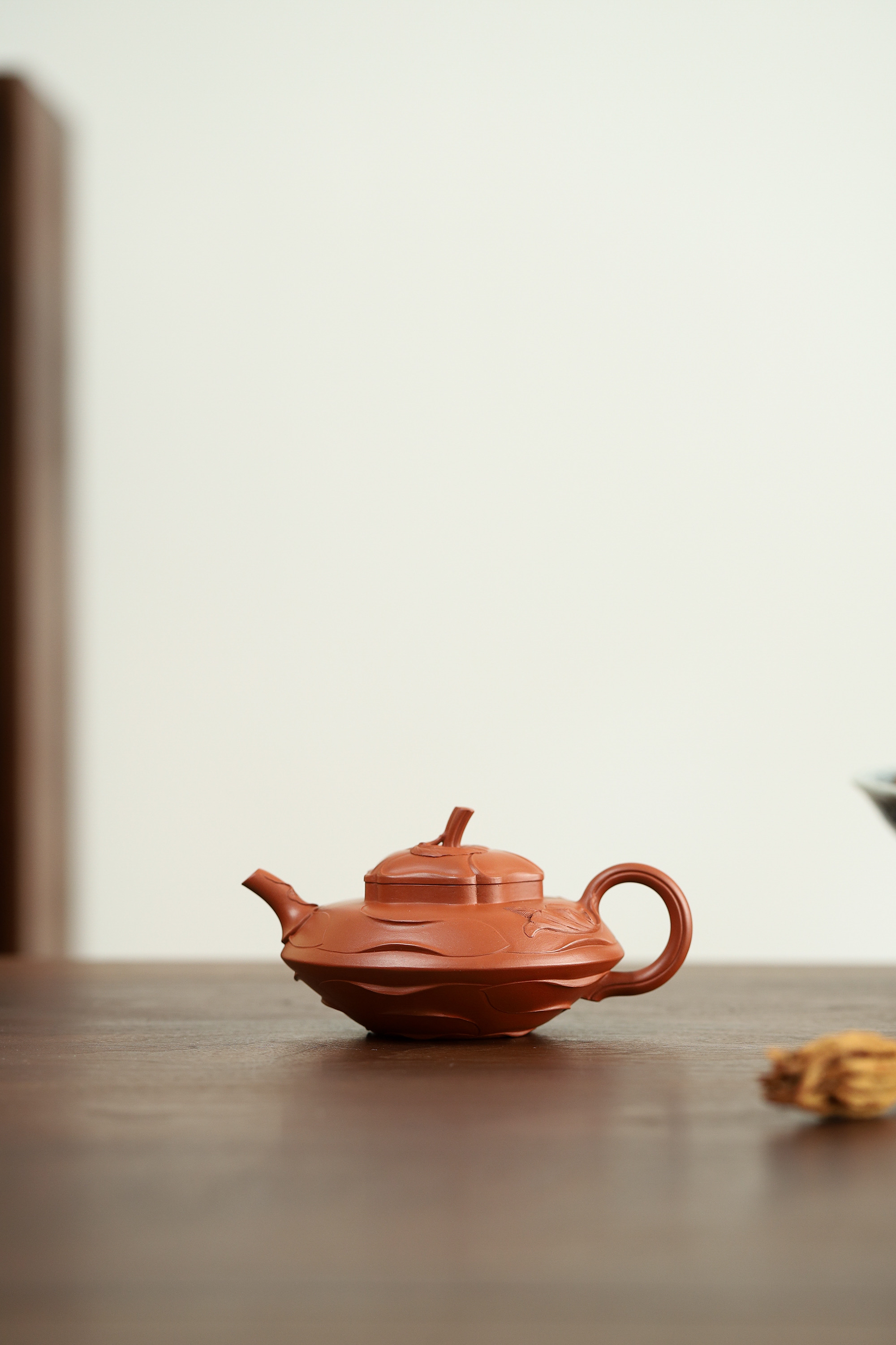 范萍制薄胎朱泥小容量红泥手工茶壶泥壶如意壶牛盖风卷葵壶200cc