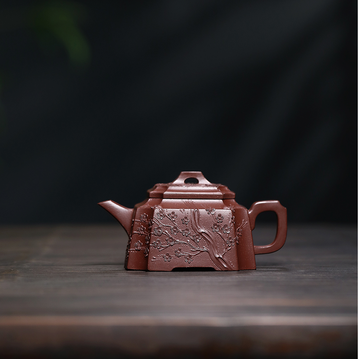 宜兴紫砂壶纯手工出水暴爽手工堆绘原矿紫泥龙血砂四分抽角