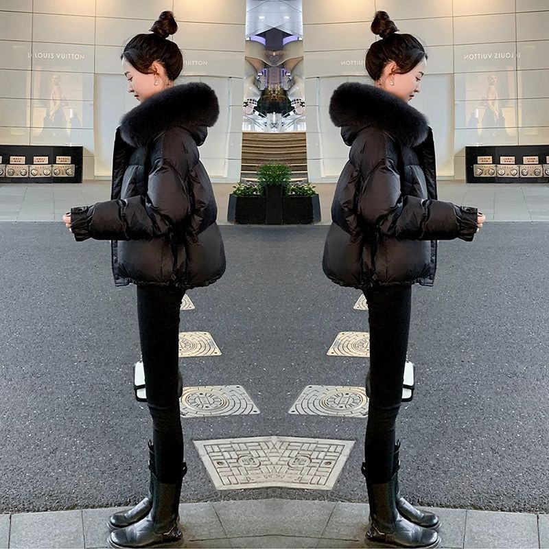 雅鹿大码雅鹿新款黑色羽绒服女短款2024冬装新款宽松小个子时宽松