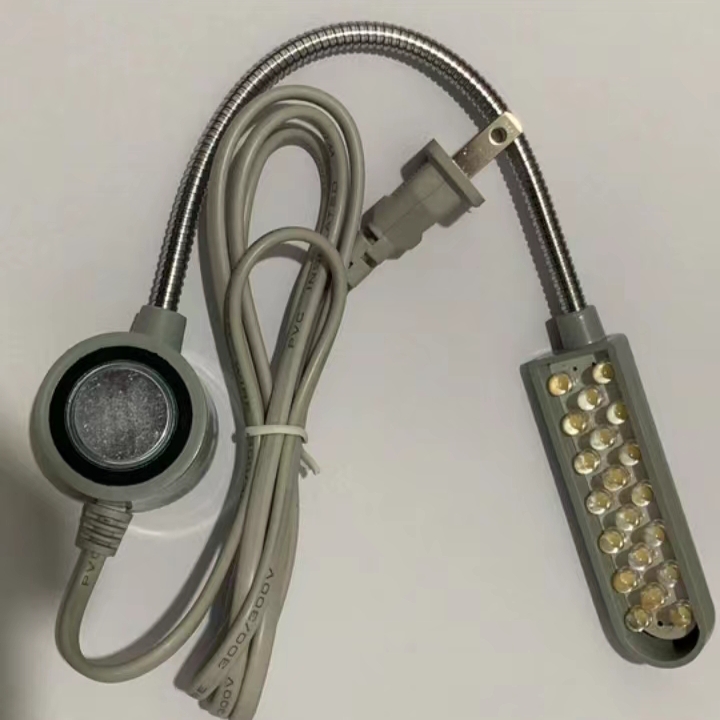 缝纫机灯(赠送大吉小纱剪)