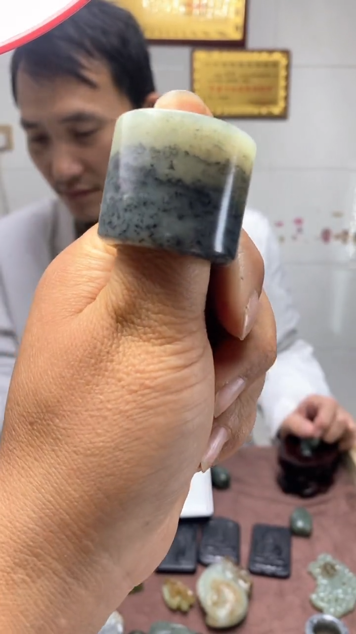 【闪购商品】和田玉1未镶嵌多样性发货拍一发一