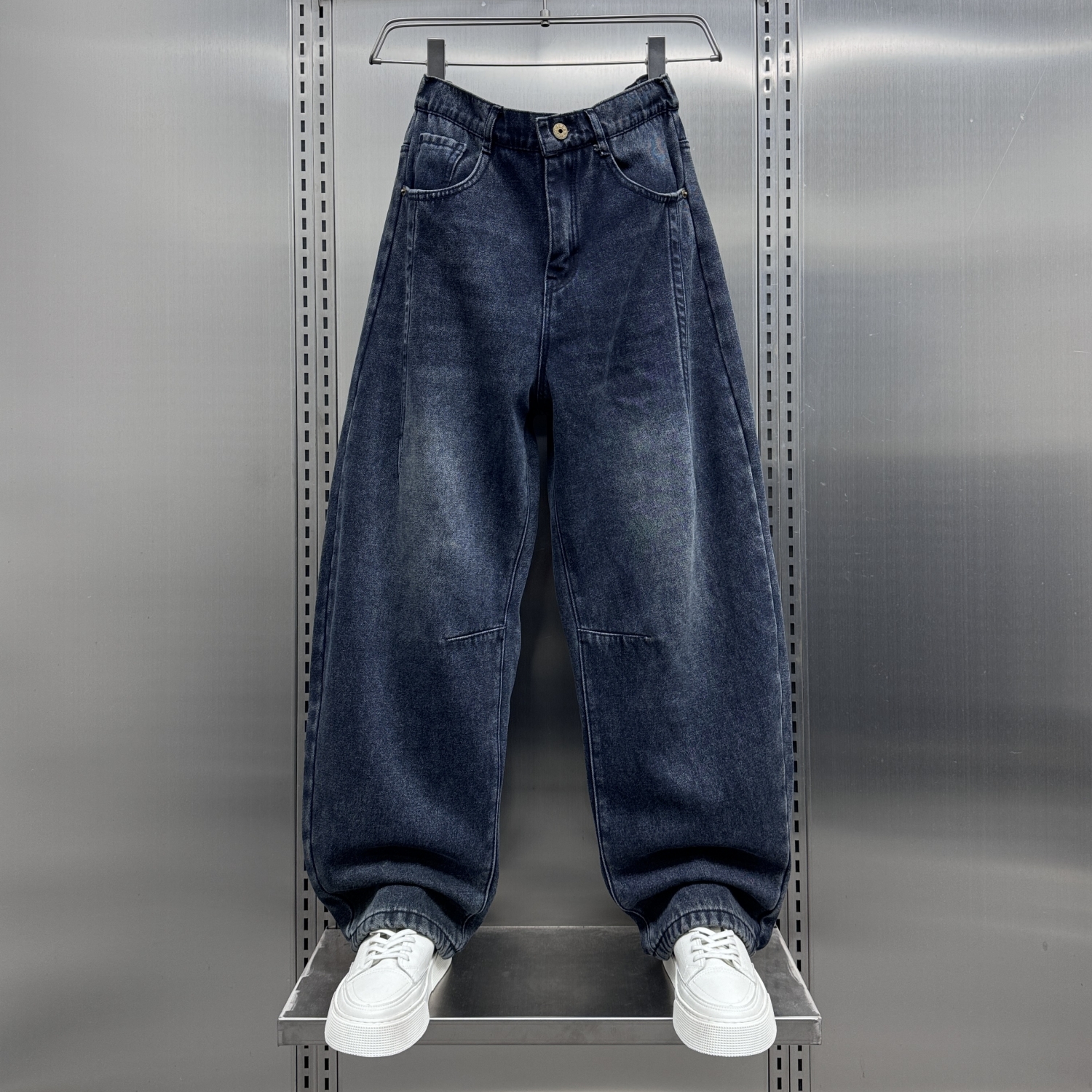 2025秋冬爆款加绒牛仔裤男美式复古宽松阔腿裤直筒长裤潮牌弯刀裤