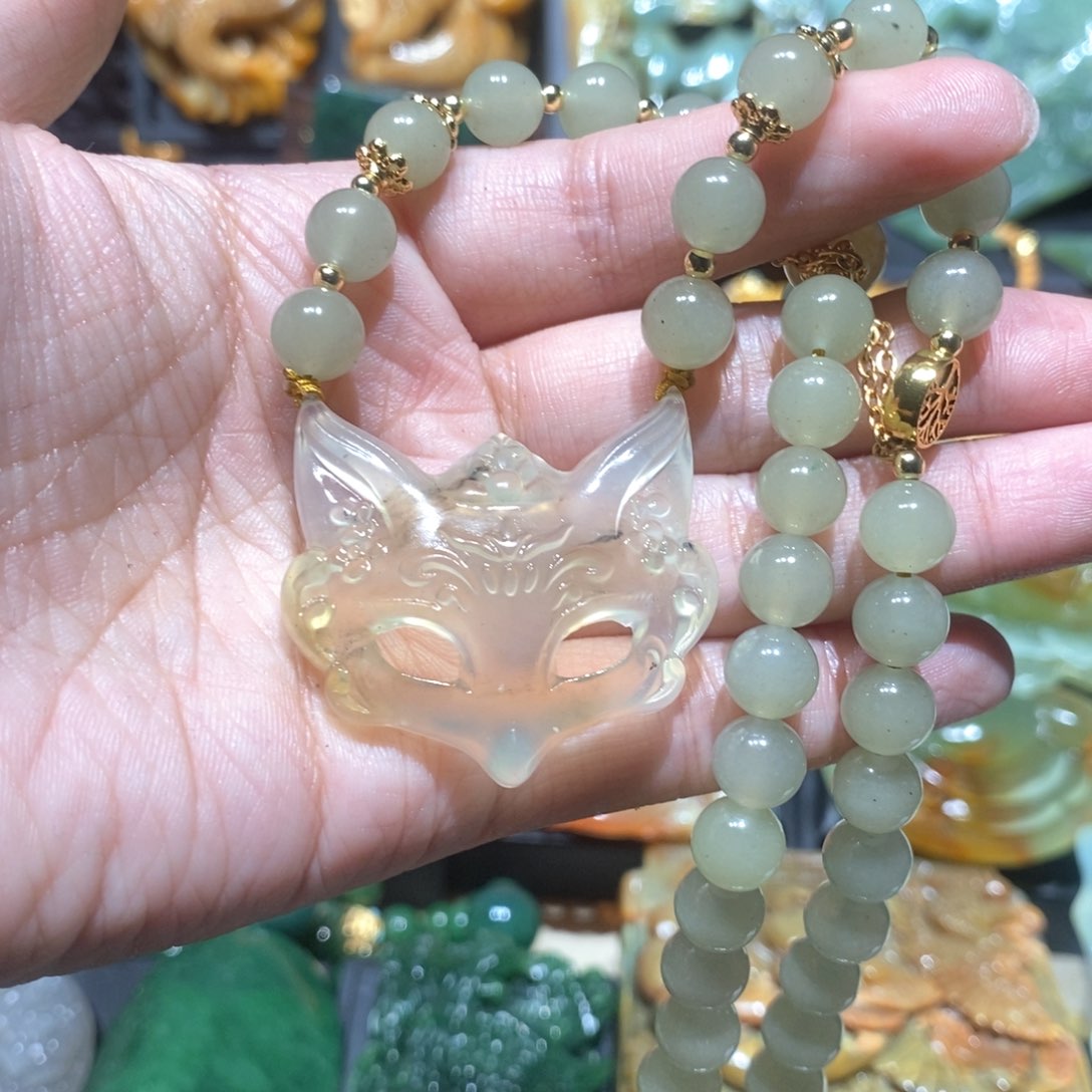 岫玉吊坠(赠链)未镶嵌